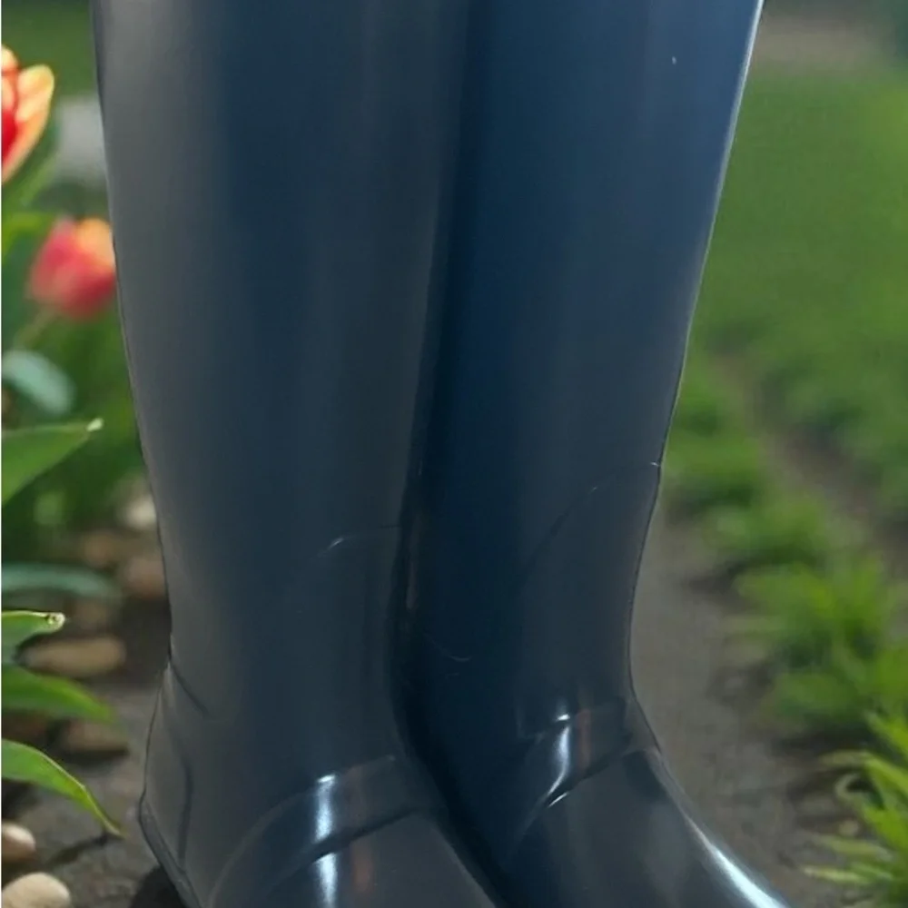 Hunter Classic Blue Rain Boots - Picture 3 of 9